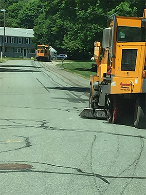 020 Street Sweeping 300x400